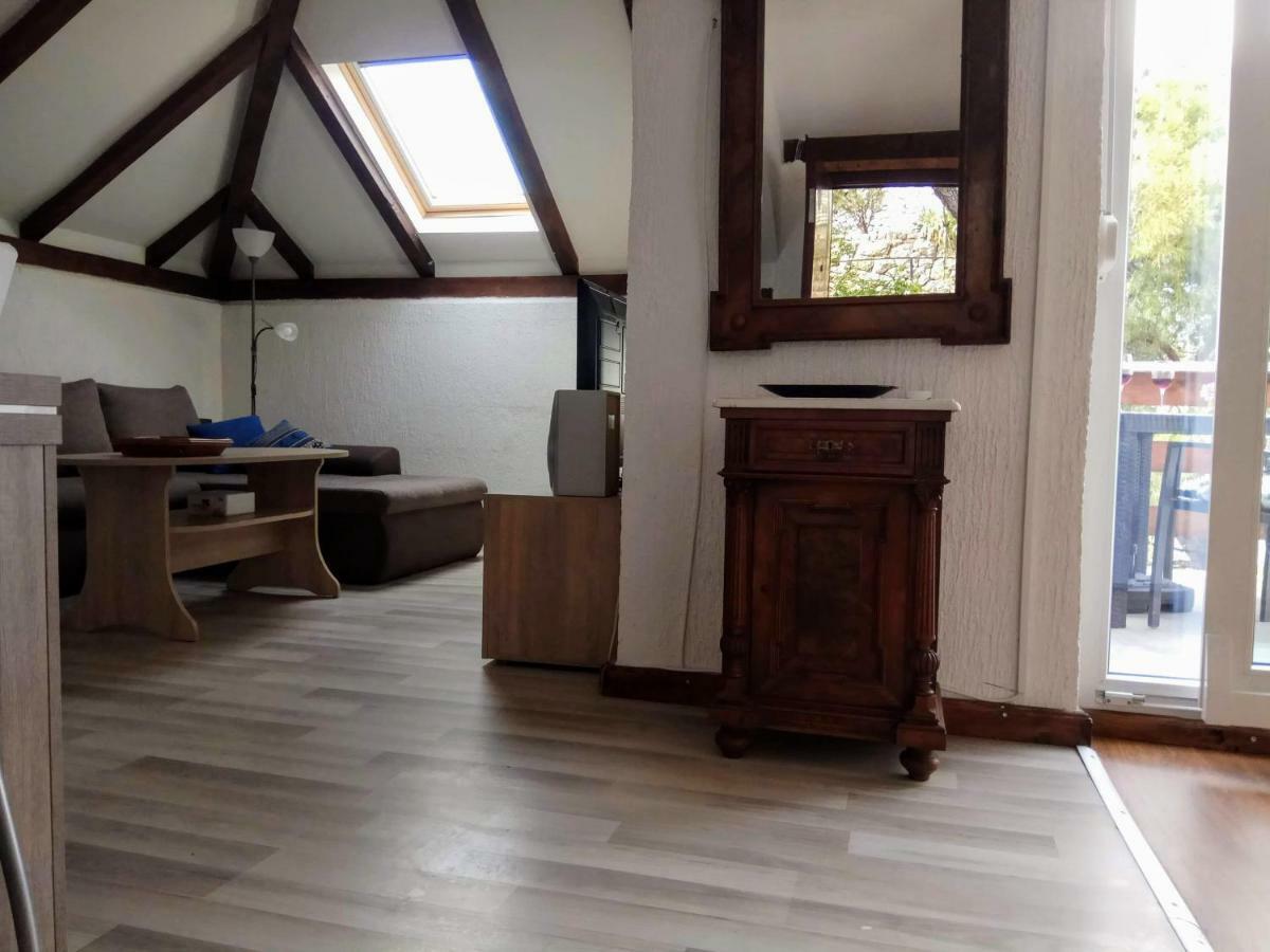 Apartman Slava Tisno Esterno foto
