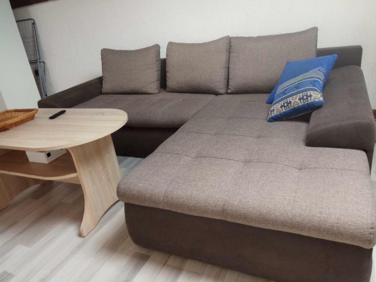 Apartman Slava Tisno Esterno foto