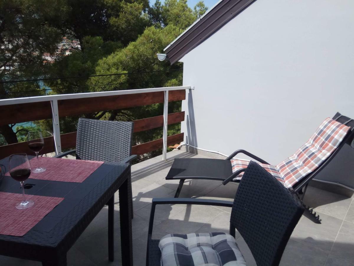 Apartman Slava Tisno Esterno foto