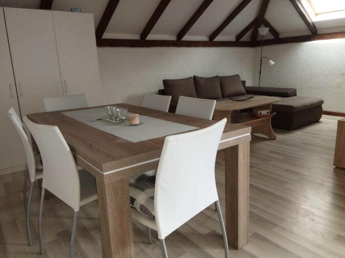 Apartman Slava Tisno Esterno foto